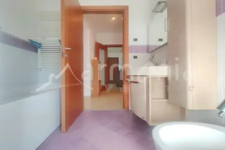 547093, Appartement à Giulianova avec baignoire - Photo 20