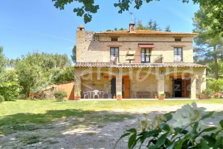 547102, La vieille forteresse - Photo 1