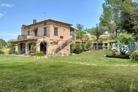 547102, La vieille forteresse - Photo 3