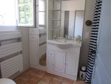 Maison familiale avec jardin, à 1km de la plage - Photo 13