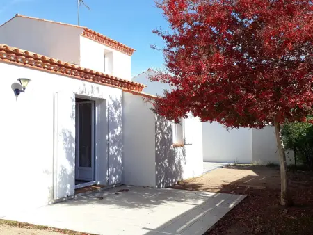 Maison récente à L'Aiguillon sur Mer avec Jardin et Animaux admis - Photo 7