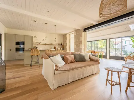 Maison de charme à La Flotte, 6 personnes, rénovée avec terrasse - Photo 1