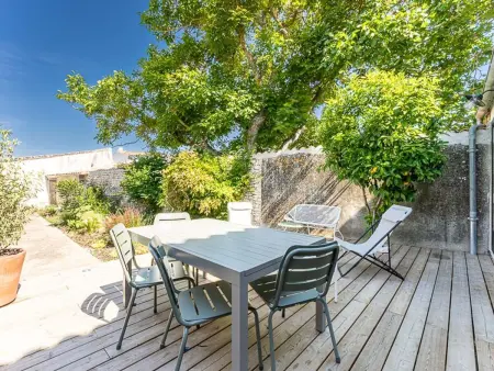 Maison de charme à La Flotte, 6 personnes, rénovée avec terrasse - Photo 3