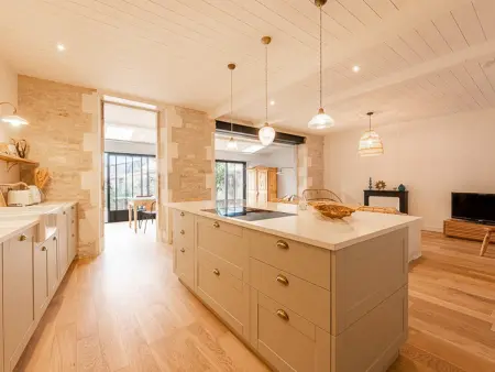 Maison de charme à La Flotte, 6 personnes, rénovée avec terrasse - Photo 6