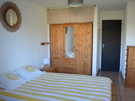 Charmant 2 pièces avec WIFI et 4 couchages à Le Pernant - Photo 6