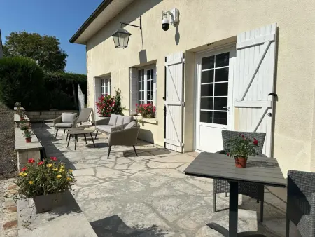 Grande maison en Seine-et-Marne avec jacuzzi, espace jeux et acceptant animaux - Photo 3