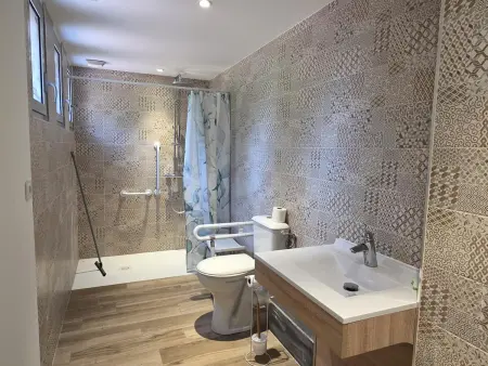 Gîte de Groupe jusqu'à 36 Pers., Jardin et Wifi - Photo 18