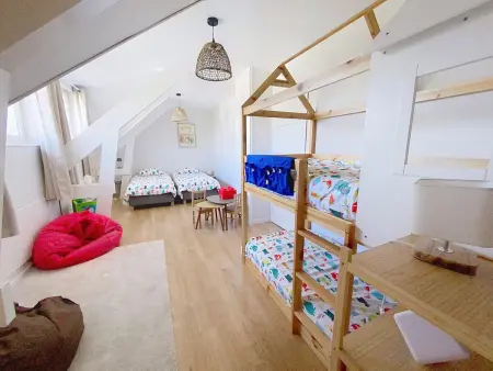 Maison familiale avec piscine chauffée à Hauteville-sur-Mer - Photo 11