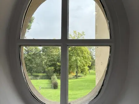 Gîte paisible dans château avec jardin, climatisation - Photo 15