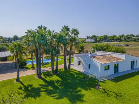 Villa moderne avec piscine privée et jardin à Can Picafort - Photo 8