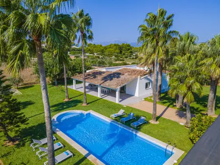 Villa moderne avec piscine privée et jardin à Can Picafort - Photo 28