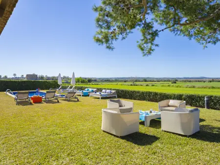 Villa récente avec piscine privée à Can Picafort, vue jardin - Photo 8