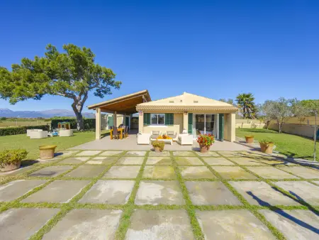 Villa récente avec piscine privée à Can Picafort, vue jardin - Photo 12