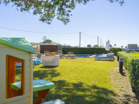 Villa récente avec piscine privée à Can Picafort, vue jardin - Photo 31