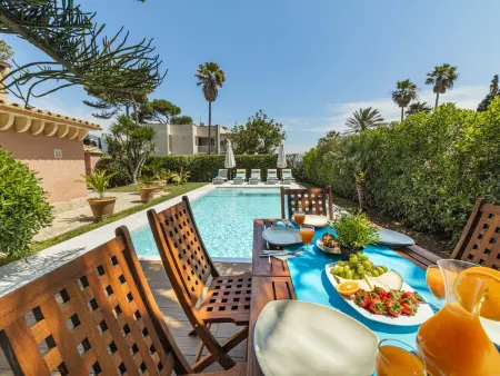 Villa spacieuse avec piscine et Wi-Fi, face à la mer - Photo 23