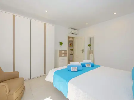 Villa confortable avec piscine privée et climatisation à Pollença - Photo 24