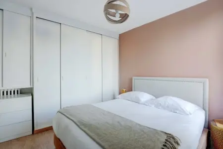 TB-101-THOREZ, Superbe appartement - 2CH - 4 P - Ivry-sur-Seine - Photo 3