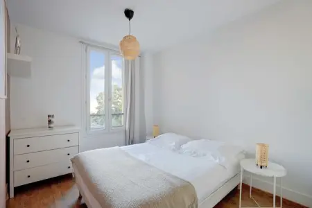 TB-101-THOREZ, Superbe appartement - 2CH - 4 P - Ivry-sur-Seine - Photo 4