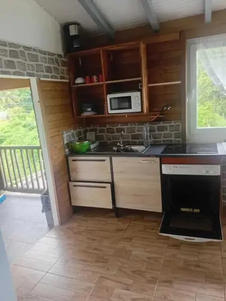 Appartement avec piscine à Capesterre-Belle-Eau - Photo 7