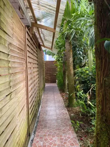 Appartement avec piscine à Capesterre-Belle-Eau - Photo 13