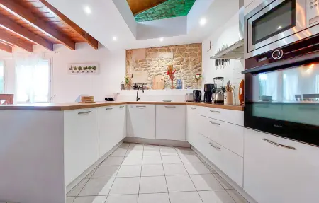 Maison 10 personnes à Chenac Saint Seurin d' - Photo 5