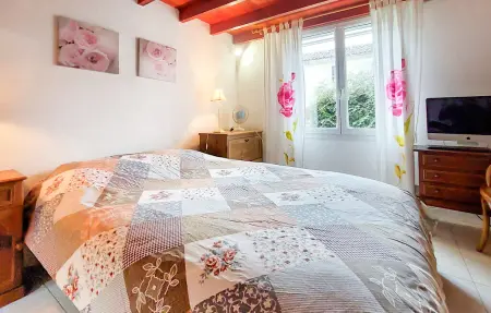 Maison 10 personnes à Chenac Saint Seurin d' - Photo 6