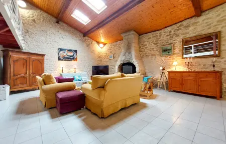Maison 10 personnes à Chenac Saint Seurin d' - Photo 9