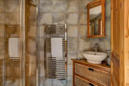 Capricorne, Chalet de montagne avec jacuzzi et sauna - Photo 18