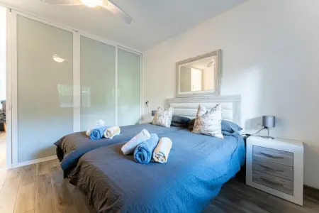 CT 399 - Faro's Beachfront Apartment in Calahonda, Escapade moderne en bord de mer, Calahonda - Photo 12