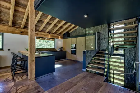 Black Stone, Chalet de luxe + pâtisseries & nettoyage quotidien - Photo 13