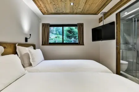 Black Stone, Chalet de luxe + pâtisseries & nettoyage quotidien - Photo 17