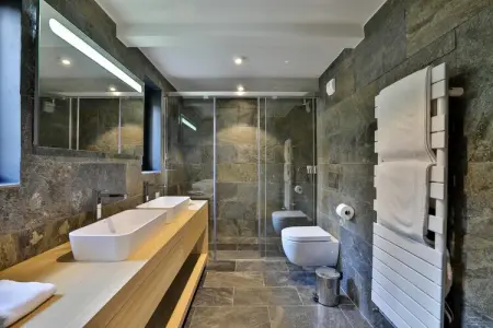 Black Stone, Chalet de luxe + pâtisseries & nettoyage quotidien - Photo 20