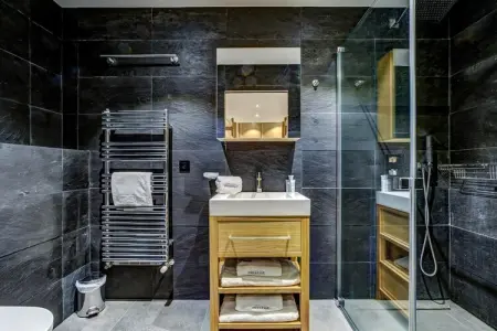 Black Pearl, Chalet de luxe avec piscine et sauna - Photo 28