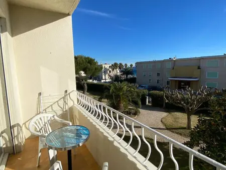 Appartement paisible à La Ciotat, face à la plage, parking inclus - Photo 1