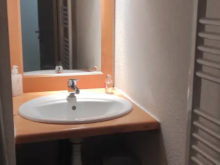 Duplex pour 8 pers. à Super-Besse avec piscine, Appartement 8 personnes à Besse et Saint Anastaise Super Besse - Photo 15