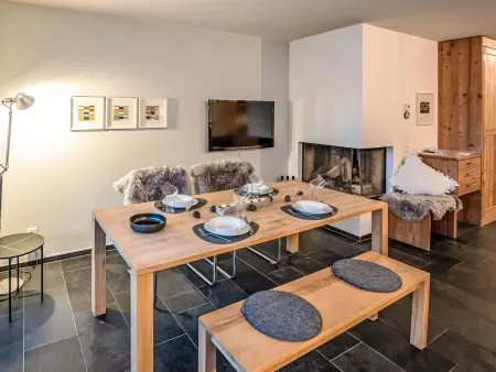 Chesa Promulins, Appartement 2 personnes à Samedan - Photo 7