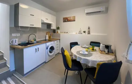 Appartement 2 personnes à Karlobag - Photo 1