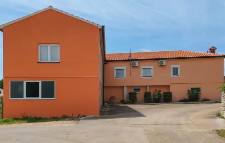 Maison 6 personnes à Tinjan - Photo 8