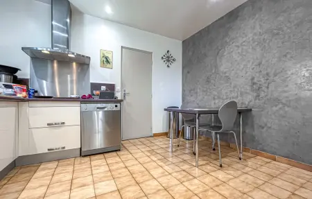 Maison 5 personnes à Cabannes - Photo 4