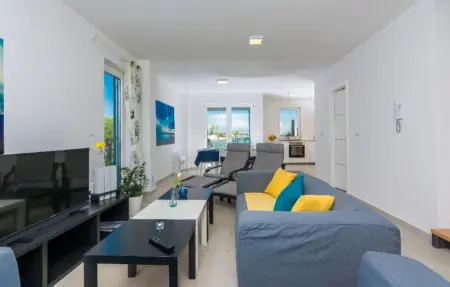 Maison 8 personnes à Privlaka - Photo 1