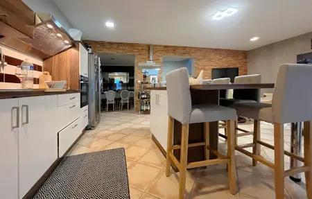 Maison Piscine, Maison 10 personnes à Cabannes - Photo 7