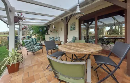 Charmante longère en campagne, Maison 8 personnes à La Neuville aux Joutes - Photo 2