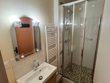 Studio rénové avec balcon, parking privé, proche des pistes - 4 pers - Photo 10