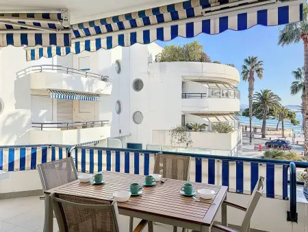 Appartement climatisé avec parking, 2 chambres à La Ciotat - Photo 1