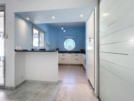 Appartement climatisé avec parking, 2 chambres à La Ciotat - Photo 4