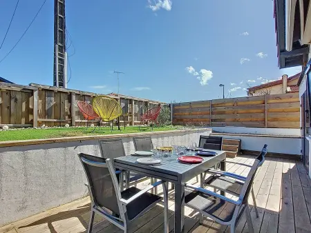 Villa à Vieux-Boucau pour 10 pers, proche océan, avec terrasse - Photo 2