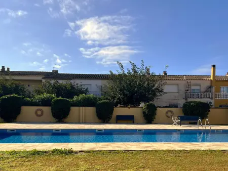 Maison avec jardin et piscine commune à Sant Pere Pescador - Photo 3