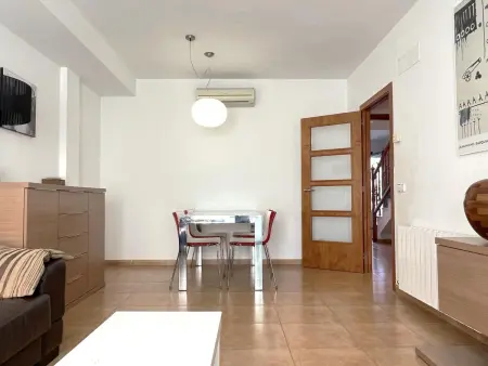 Maison avec jardin et piscine commune à Sant Pere Pescador - Photo 11