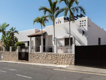 Villa de luxe à Tenerife avec piscine privée et vue sur le golf - Photo 27