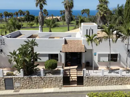 Villa de luxe à Tenerife avec piscine privée et vue sur le golf - Photo 33